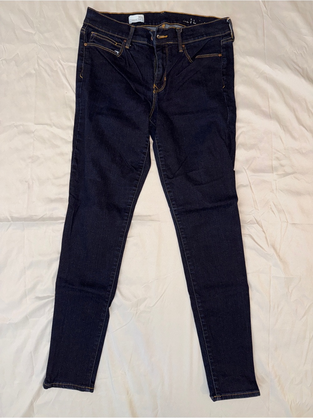 GAP Dark Indigo Women’s Skinny Jeans - Classic Stretch